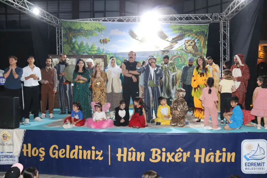 ME ZAROKÊN XWE BI ÇAND Û HUNERÊ RE ANÎ CEM HEV