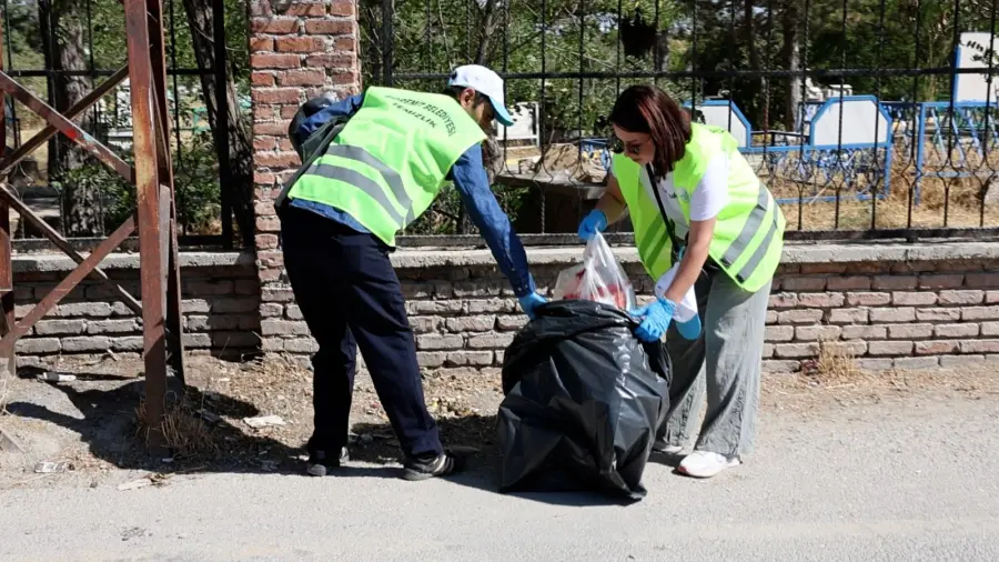 🧹 Kolektif Emekle Temiz Kentler Kampanyamız Şabaniye Mahallesi’nde Başladı