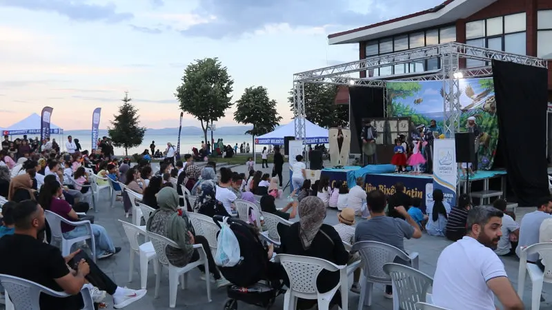 ÇOCUKLARIMIZI KÜLTÜR VE SANATLA BULUŞTURDUK