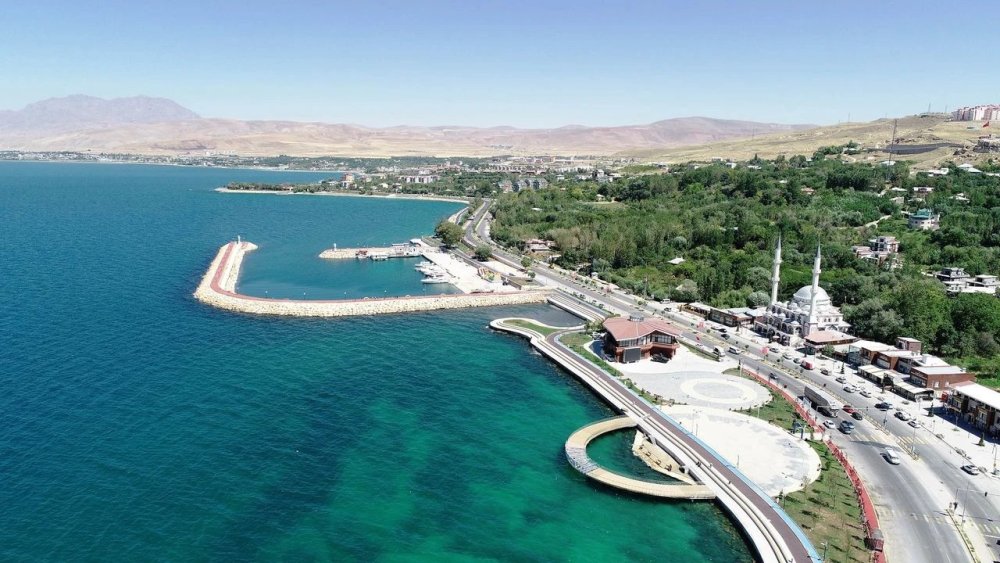 Sahil bandı ve parklar için denetimleri arttırdık