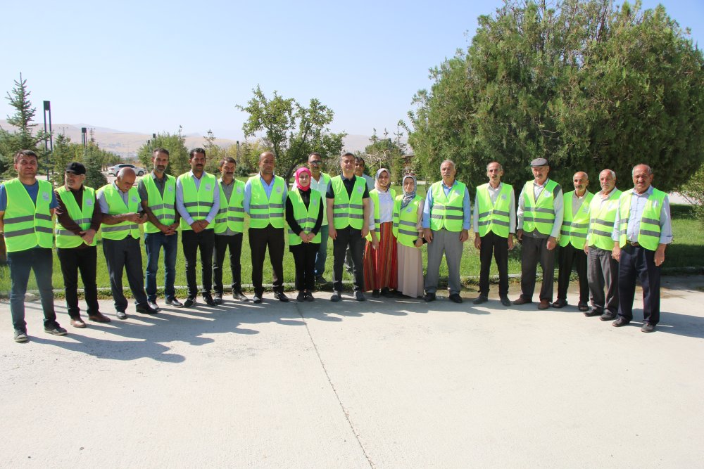 Süphan ve Eminpaşa mahallelerinde temizlik kampanyası